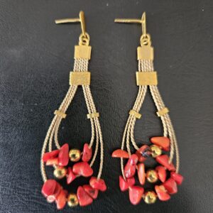 Boucles jade rouges